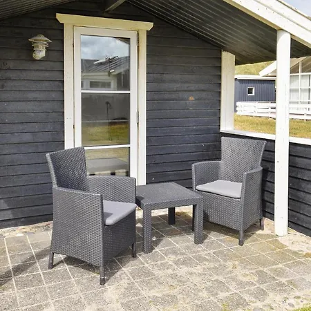 Ferienhaus 2 Bedroom Amazing In