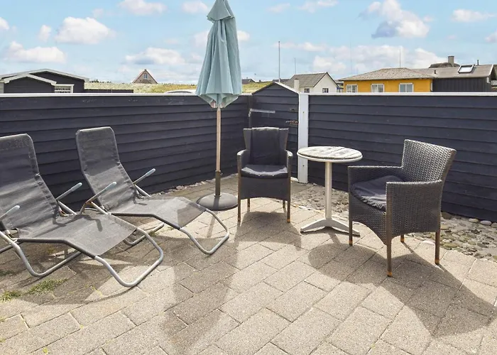 2 Bedroom Amazing In *